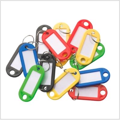 Porte clés assortis avec étiquettes - 56 x 22 mm - Le lot de 10